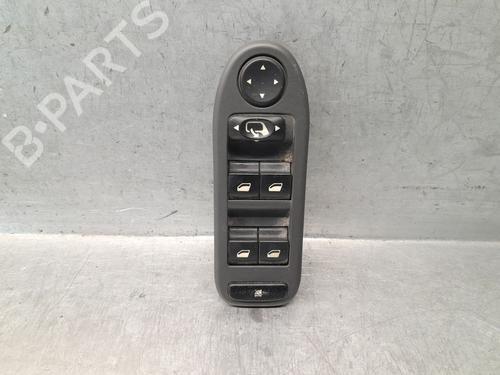 Used Left front window switch Left front window switch CITROËN C5 II (RC_) 2.0 HDi (RCRHRH) (136 hp) 36466765 36466765