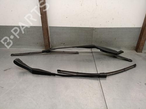 Used Front windshield wiper arm Front windshield wiper arm MERCEDES-BENZ GLC (X253) 250 d 4-matic (253.909) (204 hp) 36323488 36323488