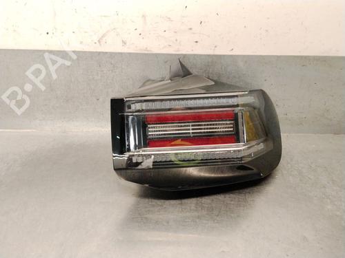 Used Right taillight Right taillight 36868799 36868799