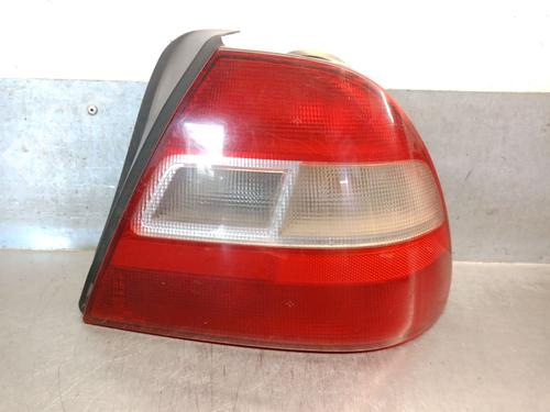 Used Right taillight HONDA CIVIC VI Fastback (MA, MB) 1.5 16V (MB3) (114 hp) 30485852