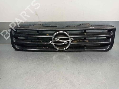 Used Grille SSANGYONG MUSSO (FJ) 2.9 D (99 hp) 10644101