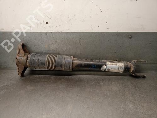 Used Right rear shock absorber JEEP GRAND CHEROKEE IV (WK, WK2) 3.0 CRD V6 4x4 (190 hp) 28378658