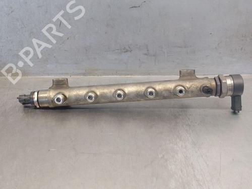Used Injection rail Injection rail 24811801 24811801