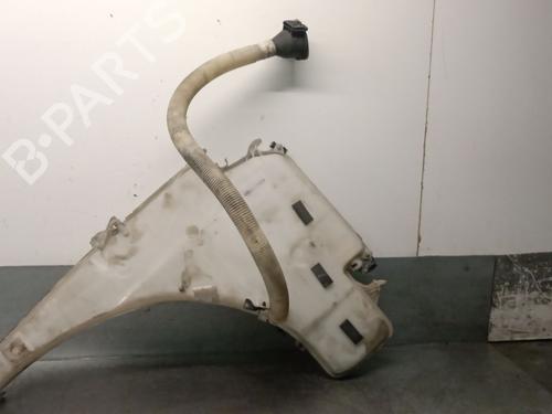 Used Windscreen washer tank Windscreen washer tank 36782456 36782456