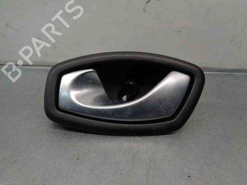 Venstre foran invendig håndtak RENAULT MEGANE III Hatchback (BZ0/1_, B3_) 1.9 dCi (BZ0N, BZ0J) (131 hp) 6895090