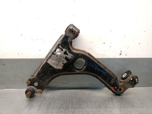 Venstre fortil bærearm OPEL ASTRA G Hatchback (T98) 1.6 16V (F08, F48) (101 hp) 30576642