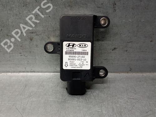 Used Electronic module HYUNDAI VELOSTER (FS) 1.6 GDI (140 hp) 30713692
