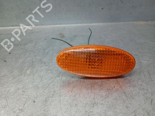 Pisca frente esquerdo NISSAN TERRANO II (R20) 2.7 TDi 4WD (125 hp) 31623391