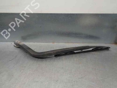 Used Rear windshield wiper arm LAND ROVER FREELANDER I (L314) 2.0 Td4 4x4 (112 hp) 8228069