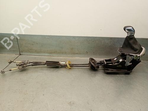 Used Gear lever CITROËN C4 CACTUS 1.5 BlueHDi 100 (102 hp) 25238148