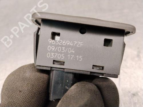 Right rear window switch CITROËN C5 I (DC_) 1.8 16V (DC6FZB, DC6FZE) | BP39538203I28 - Image 4