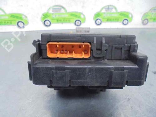 Fuse box TOYOTA AVENSIS (_T22_) 2.0 D-4D (CDT220_, CDT220R) | BP2313116E1 