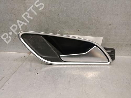 front-right-interior-door-handle-audi-q3-8ub-8ug-2011-2012-2013-2014-2015-2016-2017-2018-2019-2020-33326298 main image