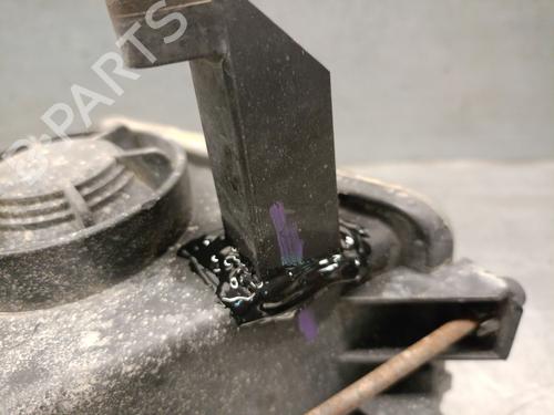 Right front fog light OPEL CORSA C (X01) 1.3 CDTI (F08, F68) | BP30686770C31 