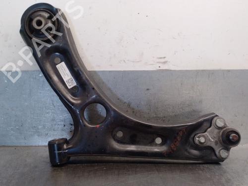 left-front-suspension-arm-kia-xceed-cd-2019-33461122 main image