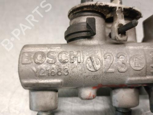 Brake master cylinder SMART FORTWO Coupe (451) 1.0 (451.331, 451.380) | BP29698825M77 