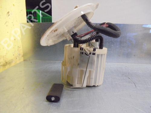 Used Fuel pump OPEL ZAFIRA / ZAFIRA FAMILY B (A05) 1.6 (M75) (105 hp) 8677111