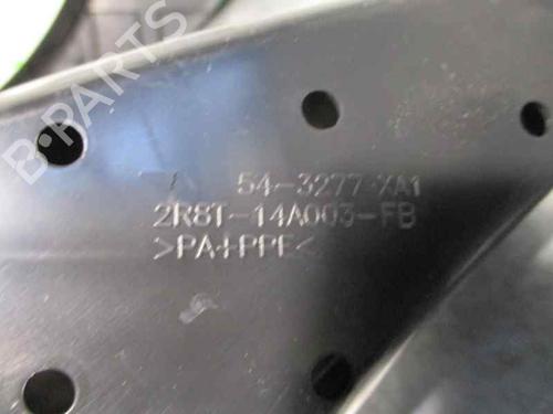 Fuse box JAGUAR S-TYPE II (X200) 2.7 D | BP2588631E1 