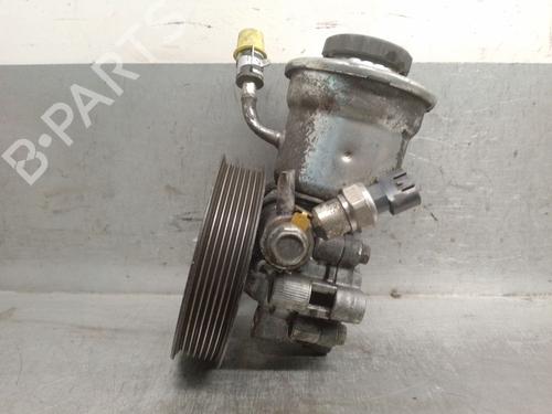 Used Steering pump TOYOTA COROLLA Verso (ZER_, ZZE12_, R1_) 2.2 D-4D (AUR10_, AUR10R) (136 hp) 30718965
