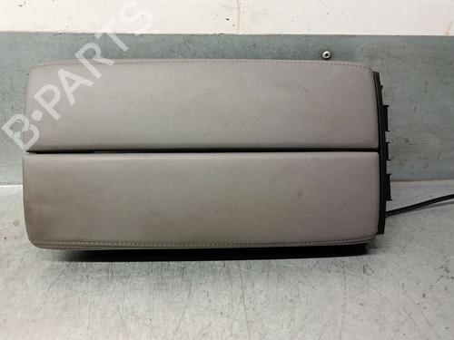 Used Armrest / Center console CITROËN C5 AIRCROSS (A_) 1.2 PureTech 130 (ARHNSJ) (131 hp) 31982838