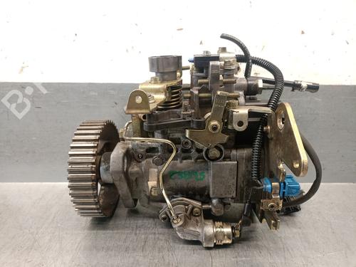 Used Injection pump HYUNDAI LANTRA II (J-2) 1.9 D (68 hp) 30305339