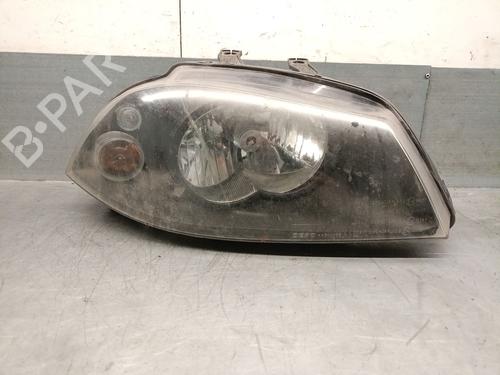 Used Right headlight SEAT IBIZA III (6L1) 1.4 TDI (70 hp) 29361010