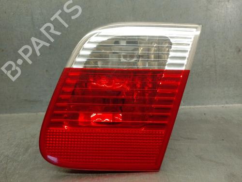 Feu de coffre droit BMW 3 (E46) 318 i (118 hp) 31073341