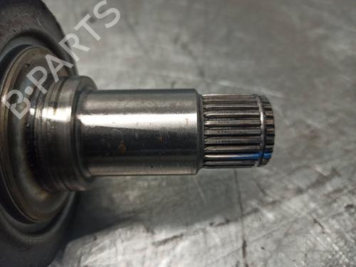 Left rear driveshaft MERCEDES-BENZ C-CLASS (W204) C 180 Kompressor (204.044, 204.045) | BP9274282M40 
