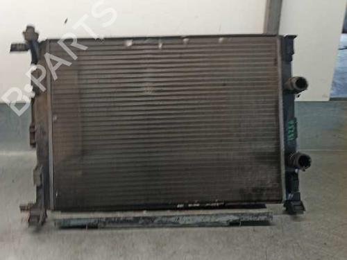 Used Water radiator RENAULT GRAND SCÉNIC II (JM0/1_) 1.9 dCi (JM14) (131 hp) 7762261