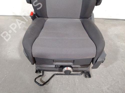 Left front seat VW CRAFTER Van (SY_, SX_) 2.0 TDI FWD (SYB, SYC, SYD) | BP33240735C15 - Image 7