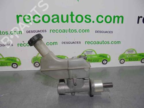 Used Brake master cylinder RENAULT MODUS / GRAND MODUS (F/JP0_) 1.5 dCi (FP0D, JP0D) (82 hp) 2073660