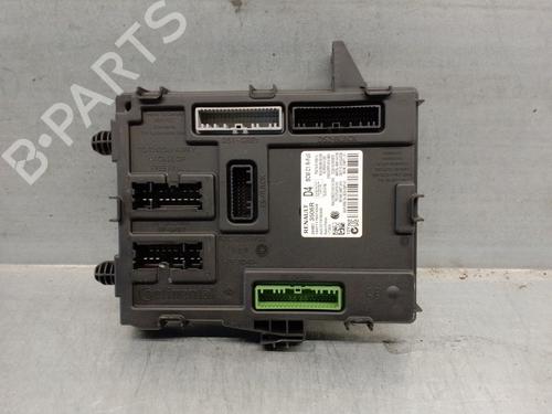 Used Fuse box RENAULT SCÉNIC IV (J9_) 1.6 dCi 130 (130 hp) 13515271