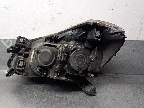 Right headlight RENAULT CLIO III (BR0/1, CR0/1) 1.5 dCi (C/BR0G, C/BR1G) | BP30701629C29