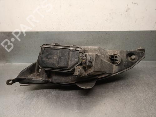 Phare droit FORD FOCUS I (DAW, DBW) 1.8 Turbo DI / TDDi | BP30645174C29