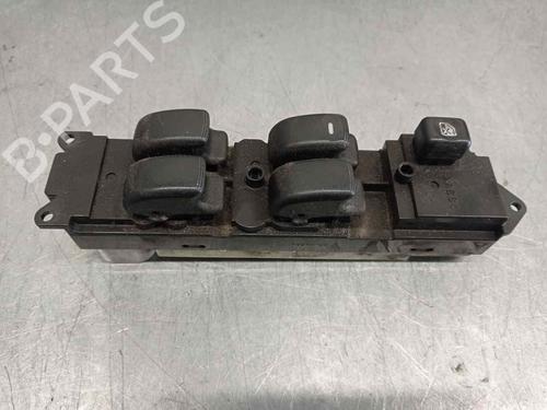 Used Left front window switch MITSUBISHI SPACE WAGON (N9_W, N8_W) [1998-2004]  9959268