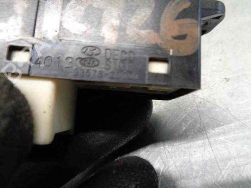 Left rear window switch HYUNDAI TERRACAN (HP) 2.9 CRDi | BP7254023I29 