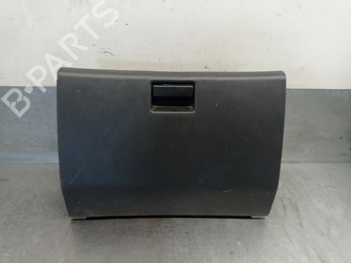 Used Glove box HYUNDAI SANTAMO 2.0 16V (139 hp) 27892635