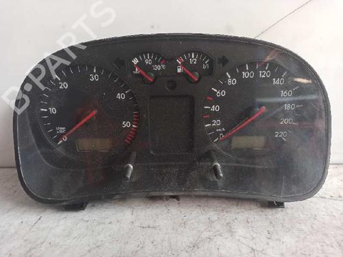 Used Instrument cluster VW GOLF IV (1J1) 1.9 TDI (90 hp) 8260295