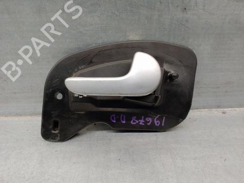 Używane Klamka wewnętrzna drzwi przednich prawych OPEL CORSA C (X01) [2000-2009]  16561817
