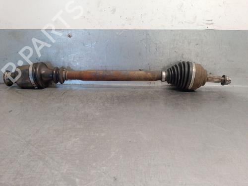 Used Right front driveshaft Right front driveshaft RENAULT LAGUNA I (B56_, 556_) 1.9 dTi (B56J) (98 hp) 33326321 33326321