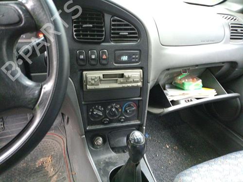 Right front window switch KIA SHUMA I (FB) 1.5 i 16V (AFB242) | BP30574814I26 - Image 15