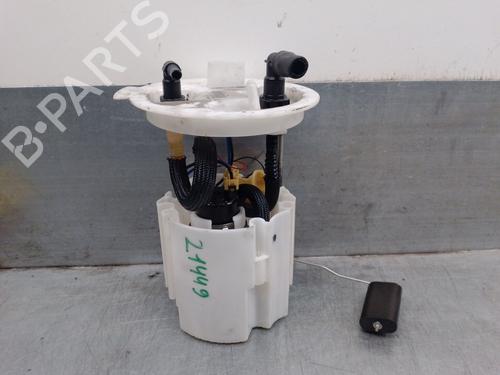 Used Fuel pump VOLVO V40 Hatchback (525) D3 (150 hp) 21793050