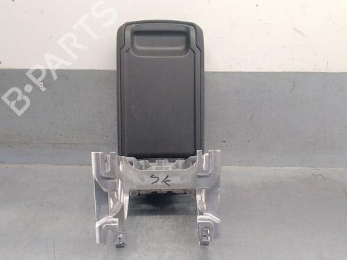 Armrest / Center console AUDI A3 Sportback (8VA, 8VF) 1.6 TDI | BP28690111I20 