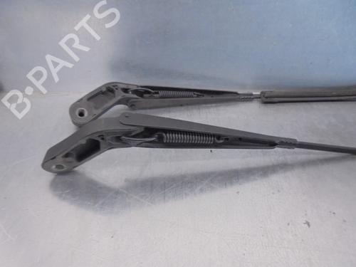 Front windshield wiper arm JAGUAR X-TYPE I (X400) 2.5 V6 All-wheel Drive | BP15547896C143 