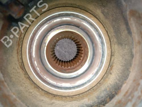 Left rear steering knuckle LAND ROVER RANGE ROVER SPORT I (L320) 3.0 D 4x4 | BP28381297M27 