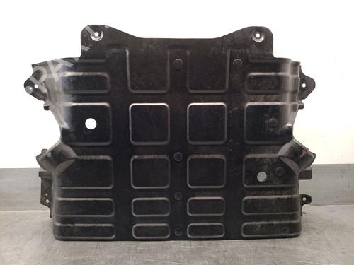 Used Underbody protection HYUNDAI H-1 / STAREX Bus (A1) 2.5 TCi (99 hp) 21579130