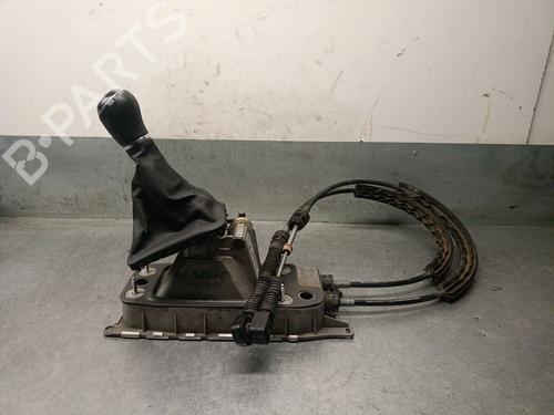 Gear lever VW CC B7 (358) 2.0 TDI 3C0711049AL | 1K0711050A