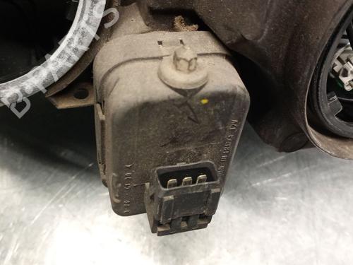 Right headlight VOLVO S60 I (384)  | BP30655827C29 