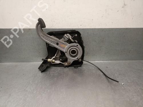 Parkbremsarm/handtak MERCEDES-BENZ C-CLASS (W203) C 180 Kompressor (203.046) (143 hp) 30655847