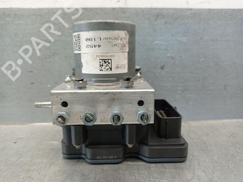 Used ABS pump MERCEDES-BENZ VITO Van (W447) 114 CDI 4x4 (447.601, 447.603, 447.605) (136 hp) 28839538